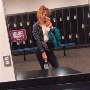 SALE SALE SALE!! Offering bundles and great prices